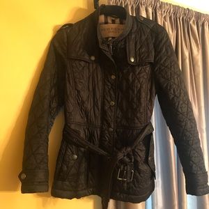 Burberry Womens quilted jacket